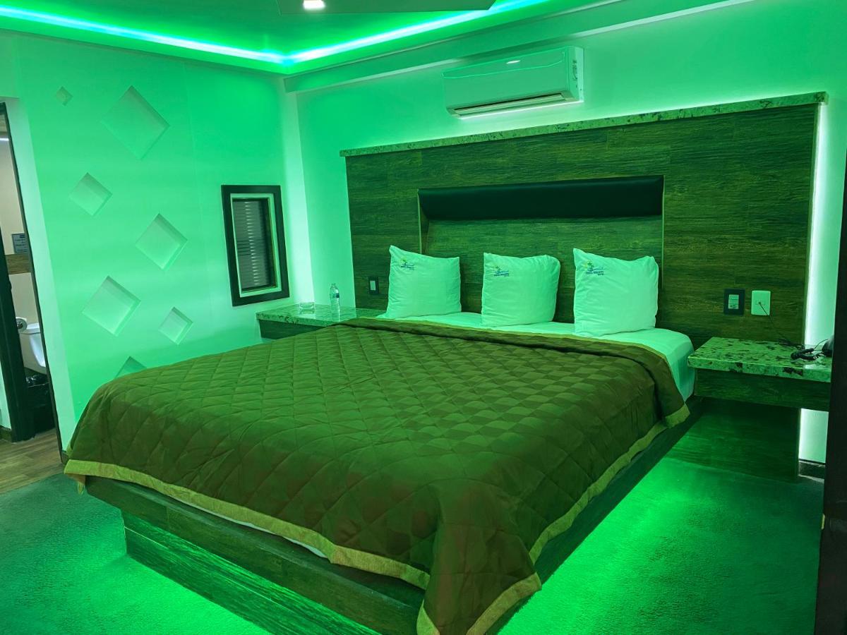 Hotel Fiesta 罗萨里托 外观 照片
