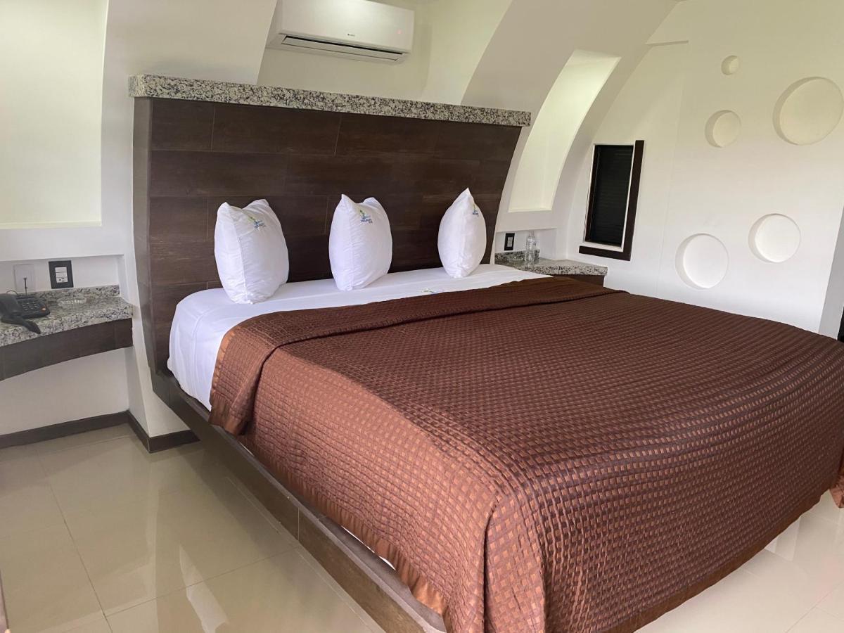 Hotel Fiesta 罗萨里托 外观 照片